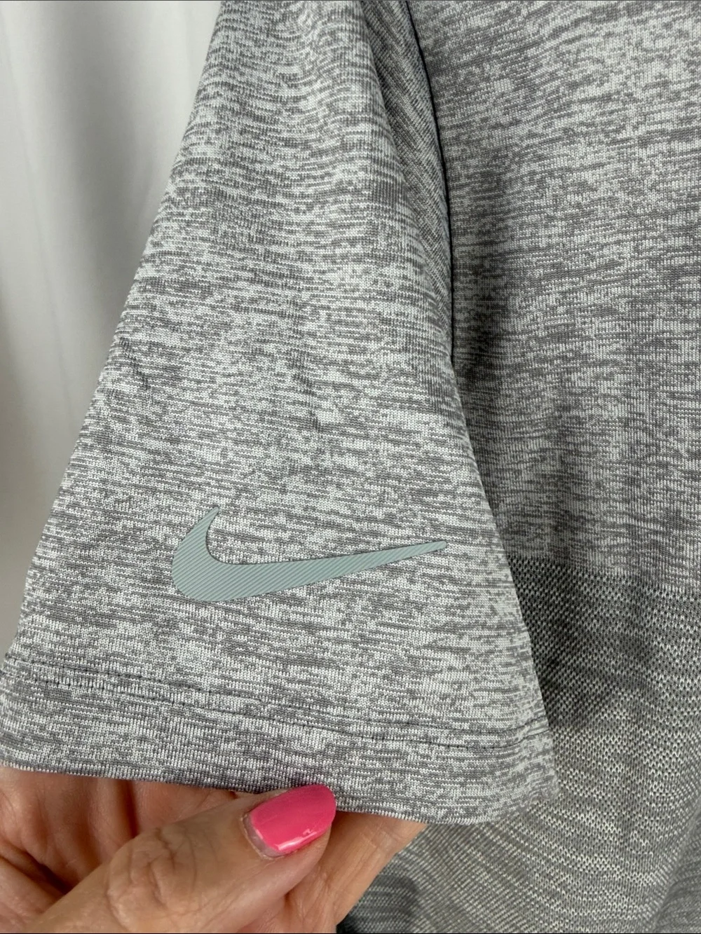NWT Nike Golf Zonal Cooling Dri-FIT Gray Short Sleeve Top XL